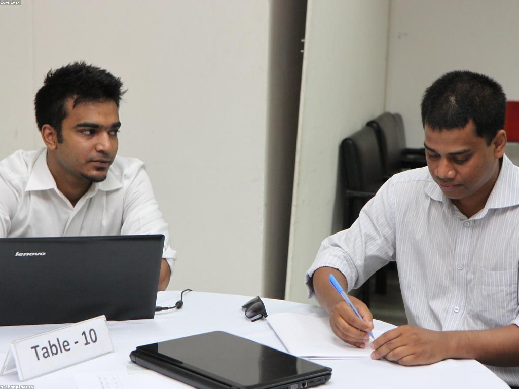 សេវាកម្ម និងការទទួលបាន